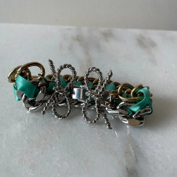 Rachel Leigh chain bracelet  with aqua ribbon‎ - Picture 3 of 6